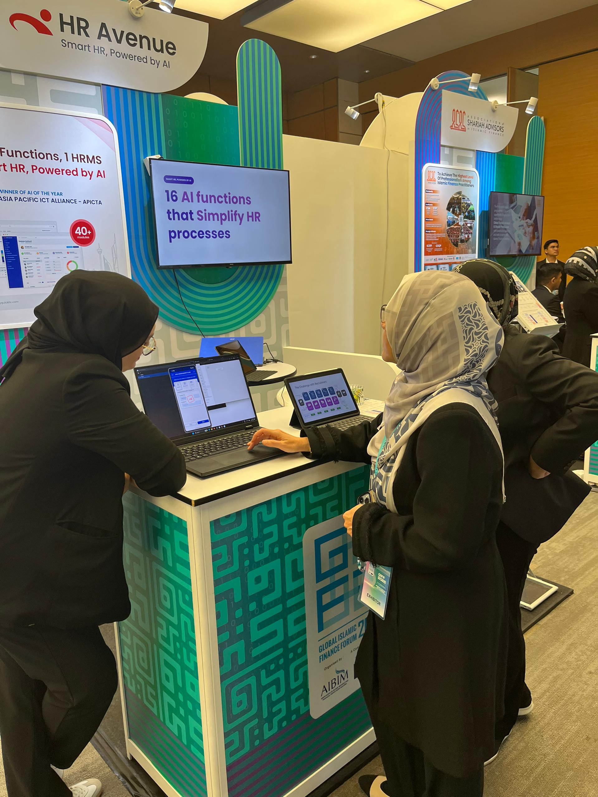 HR Avenue at GIFF 2025 photo 1